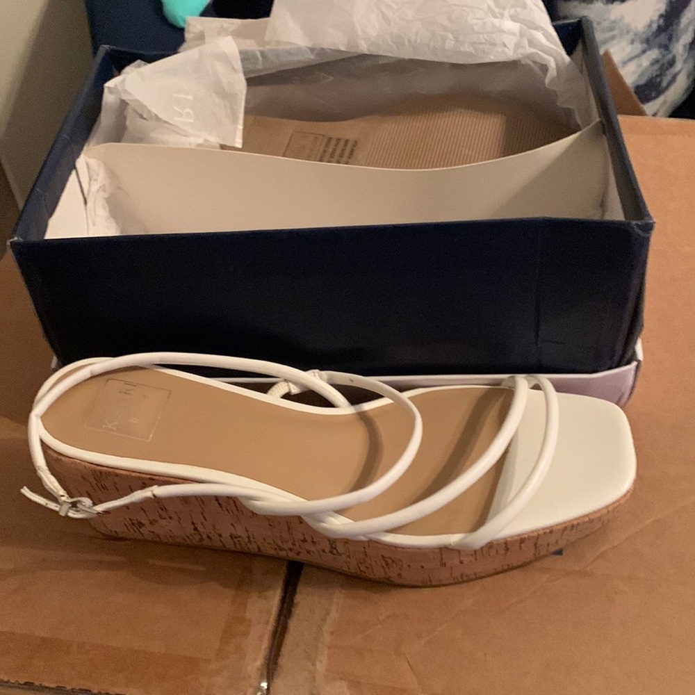 New never worn wedges with box